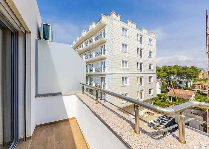 Coastal Chic Retreat By Ps 아파트 *