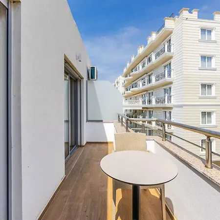 Coastal Chic Retreat By Ps * גולם