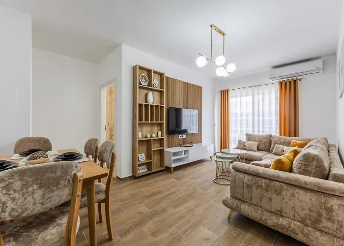 Coastal Chic Retreat By Ps דירה